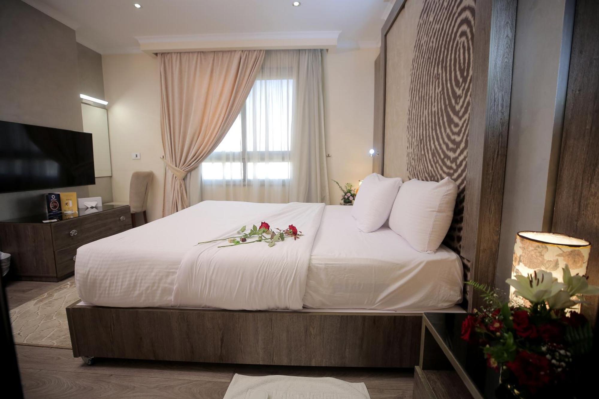 Cairo Taj Hotels & Suites - Dokki Екстер'єр фото