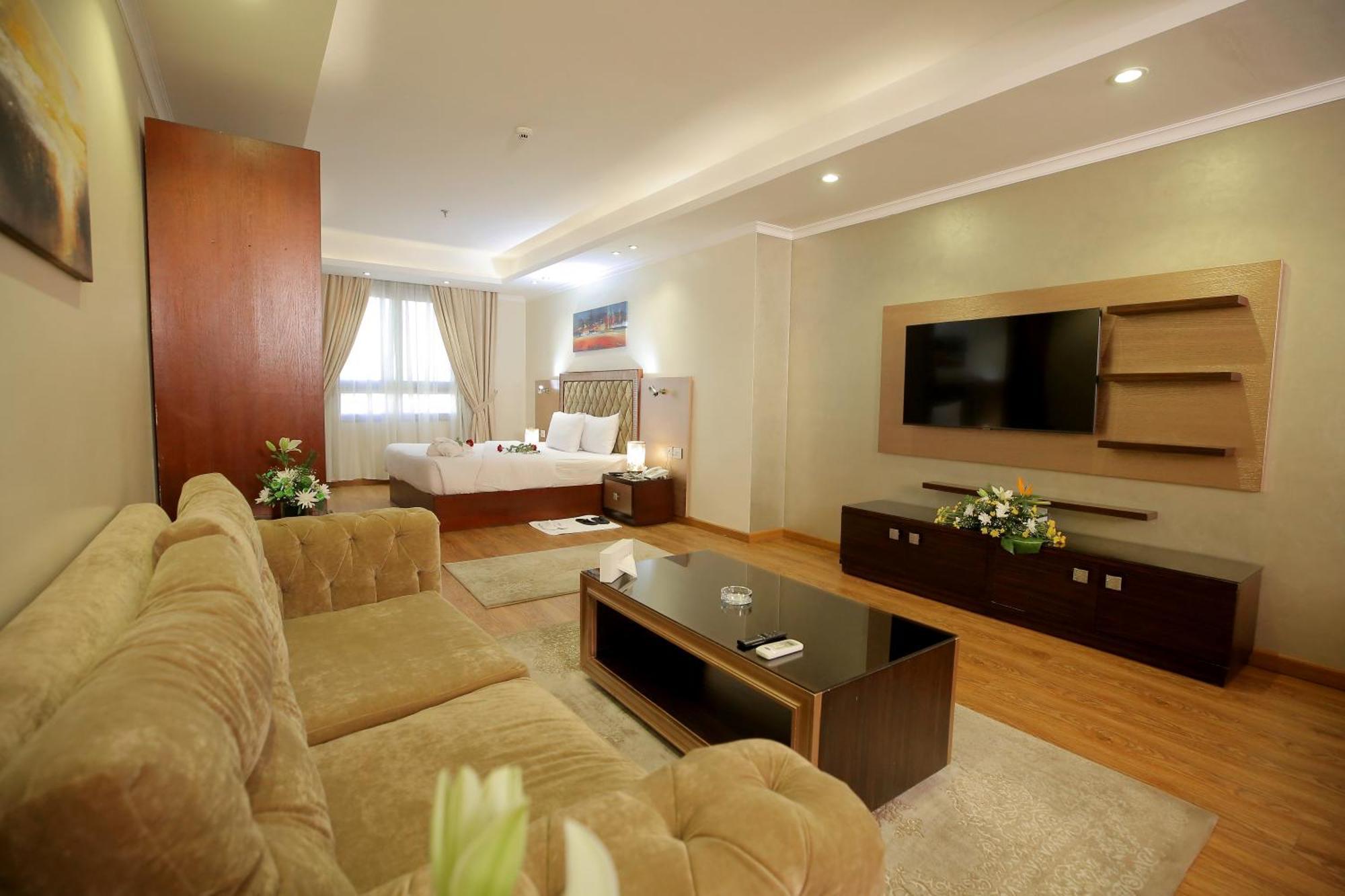Cairo Taj Hotels & Suites - Dokki Екстер'єр фото