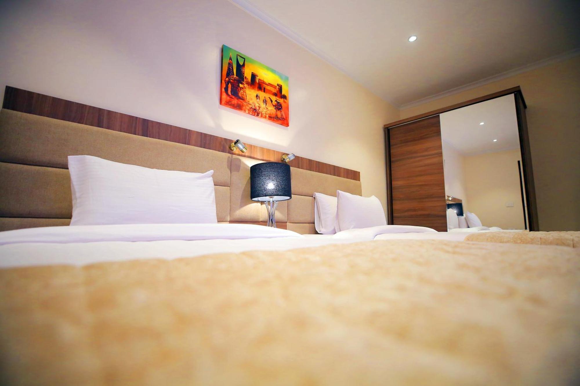 Cairo Taj Hotels & Suites - Dokki Екстер'єр фото
