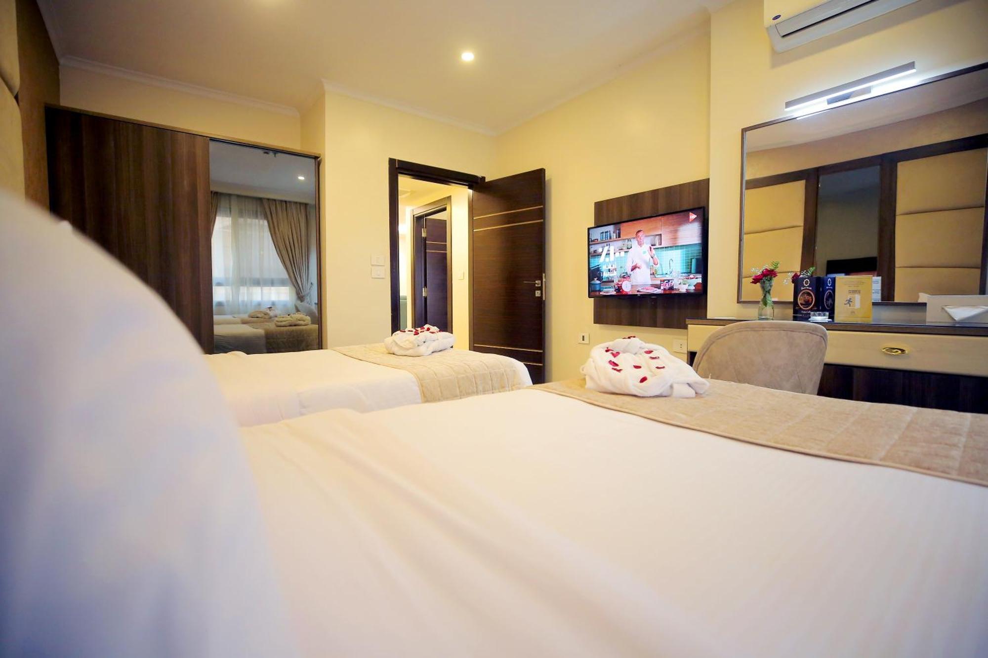 Cairo Taj Hotels & Suites - Dokki Екстер'єр фото