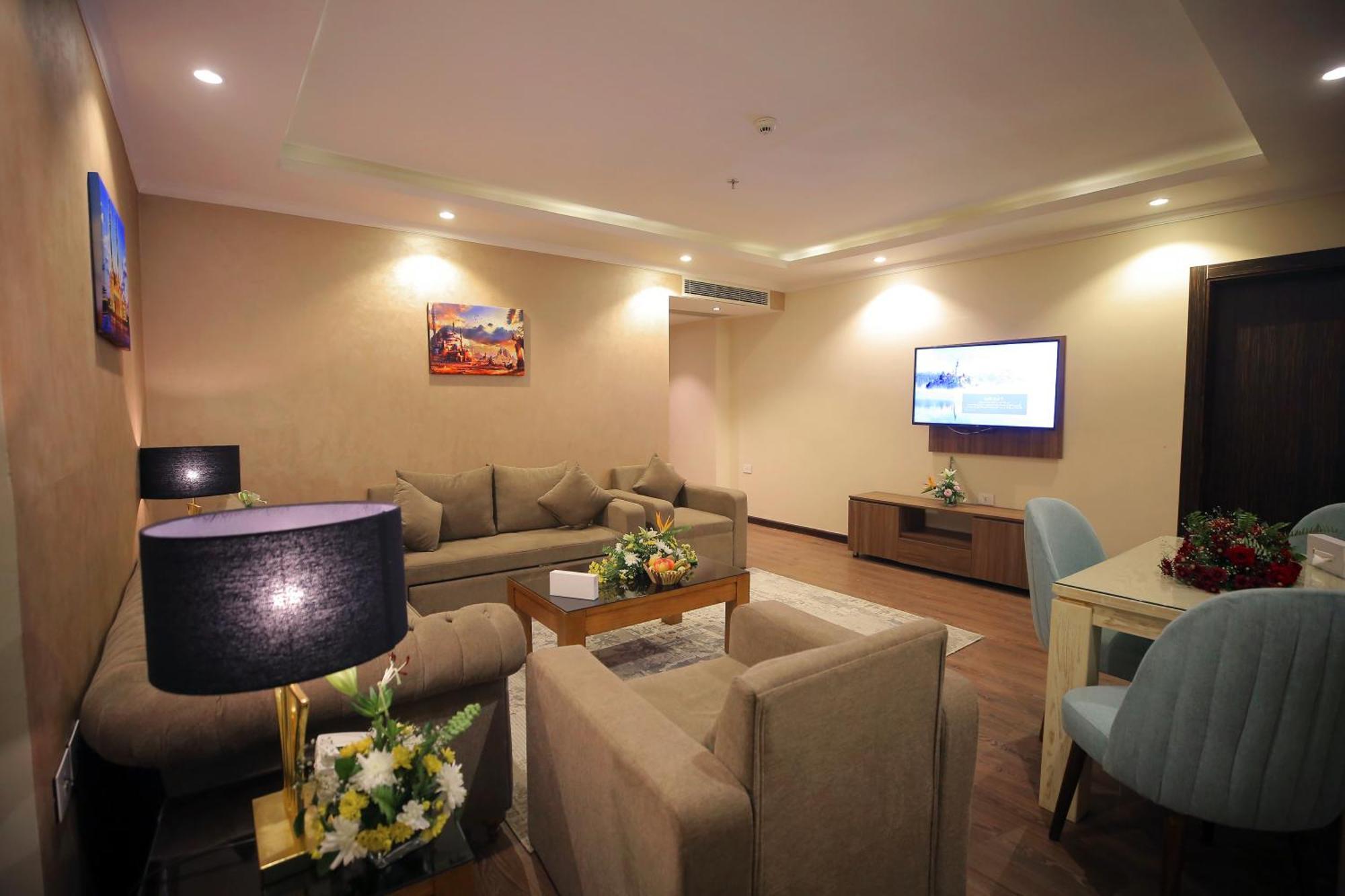 Cairo Taj Hotels & Suites - Dokki Екстер'єр фото