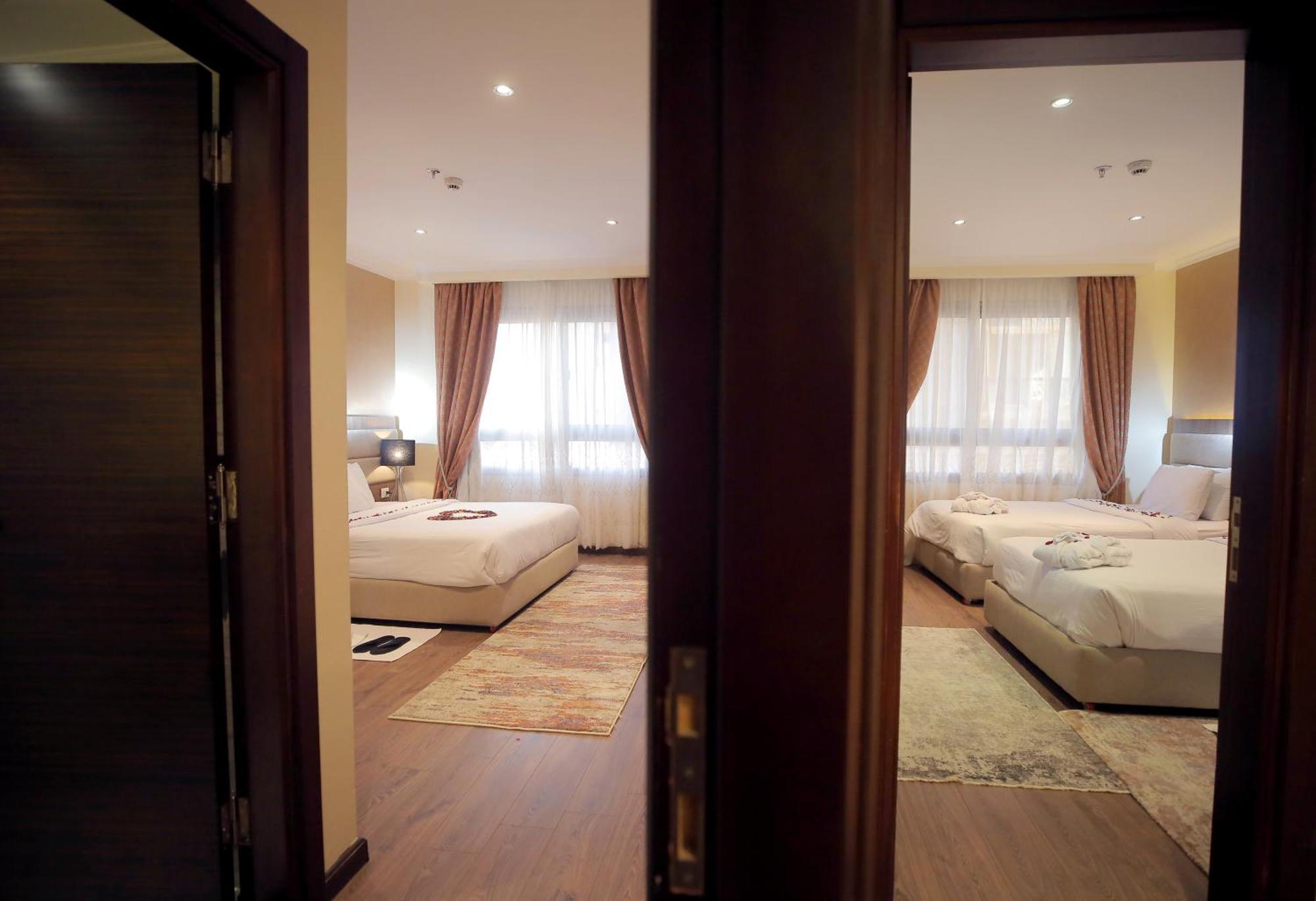 Cairo Taj Hotels & Suites - Dokki Екстер'єр фото