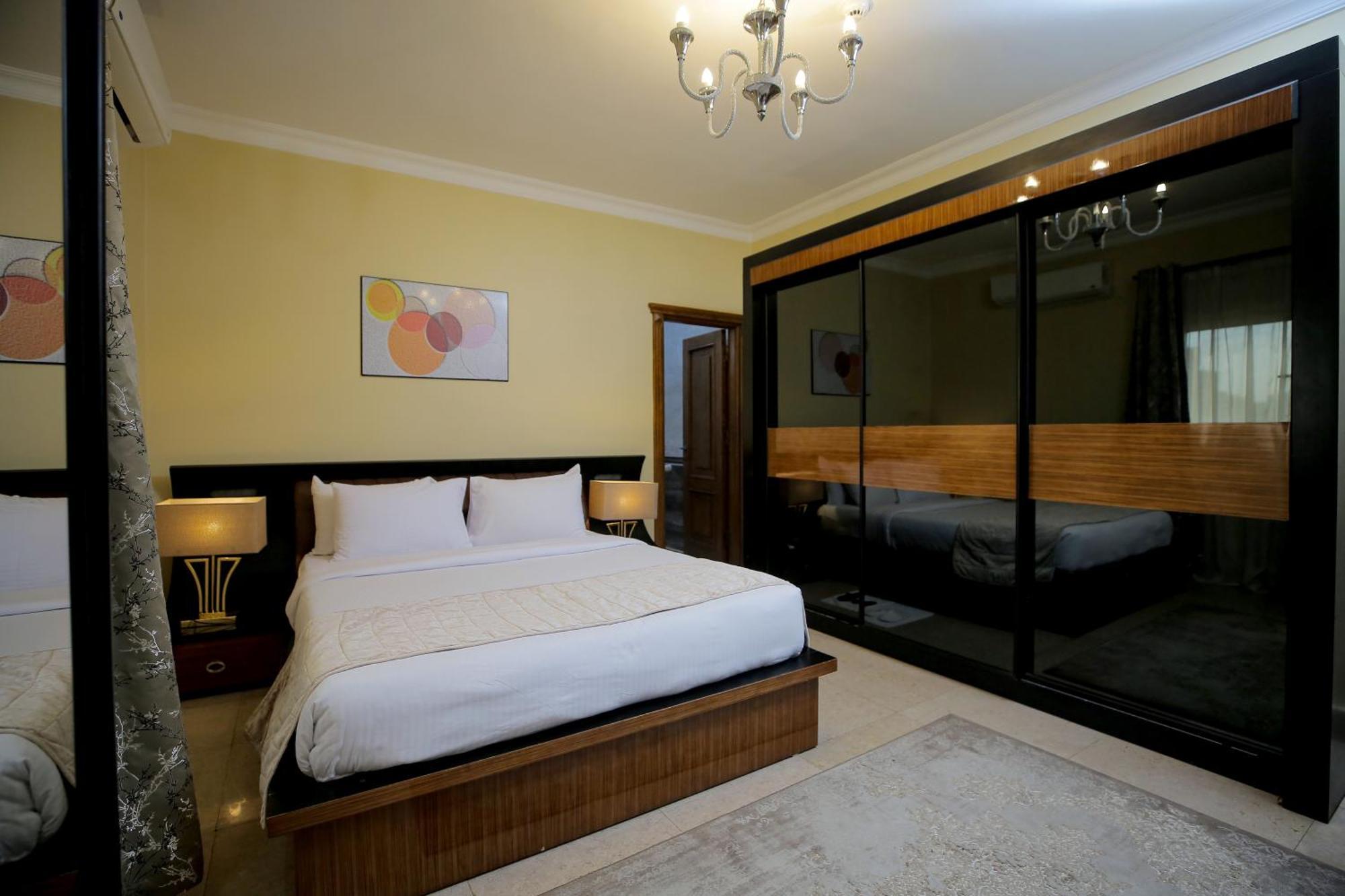 Cairo Taj Hotels & Suites - Dokki Екстер'єр фото